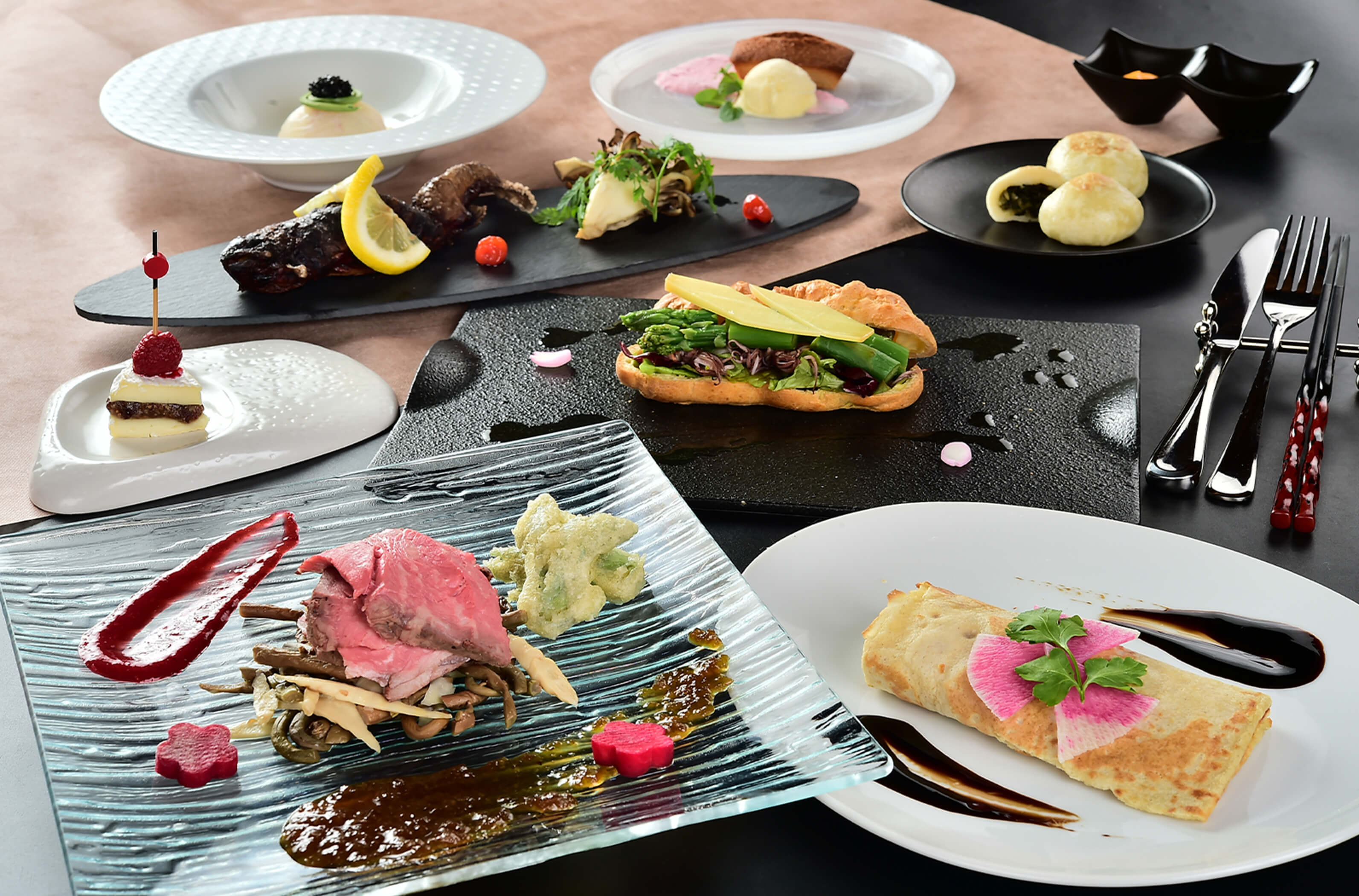 お料理の盛り付けイメージ