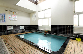 十王堂の湯の外観